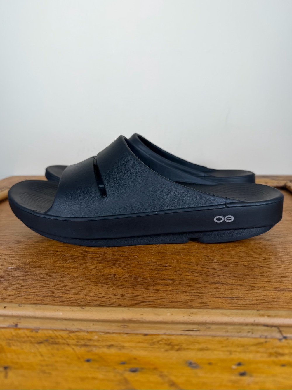 OOFOS OOahh Men’s Recovery Slide Sandals Black Size 10